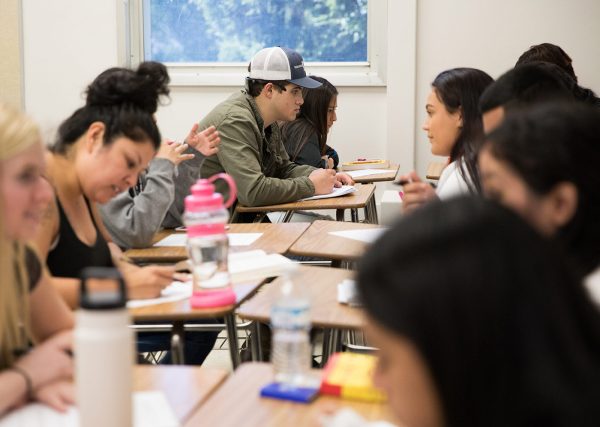 Is It Possible to Learn English in Visalia For Free?